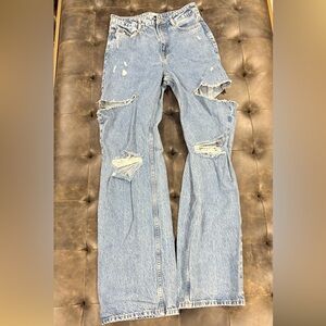 Zara Relaxed Ripped Jeans in Light Blue